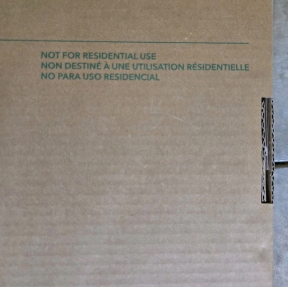 The Lithuania Lighting 15.14 LED Round High Bay Contractor Light - Picture 7 of 12